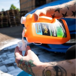 Sampon Auto Meguiars Hybrid Ceramic Wash and Wax 1.66L - Img 2