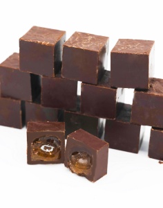 Praline neagra cu crema de portocale - Img 3