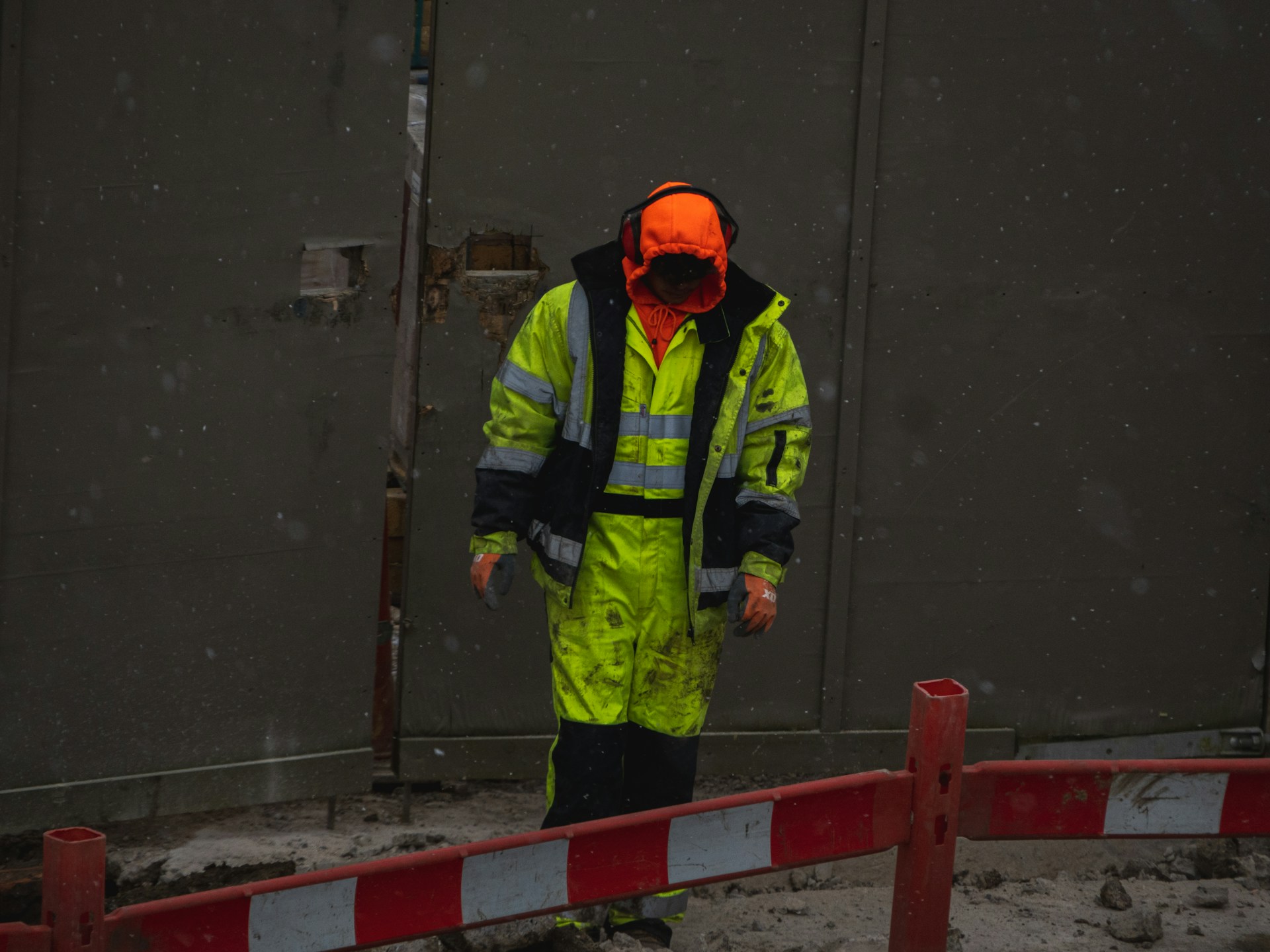 Mai mult decat haine: jachetele de lucru care iti protejeaza timpul si energia - ProtectStore