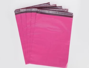 Plicuri pentru Curierat 240x320+50mm, Polietilenă, Fucsia, 50Buc/Set