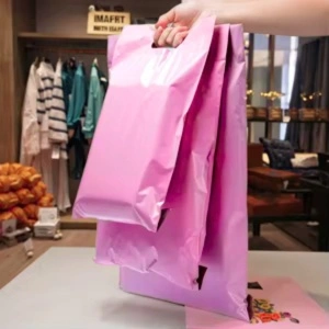 Plicuri pentru Curierat 265x320+90+50mm, Autoadeziv, Cu Mâner, Polietilenă, Fucsia, 50Buc/Set