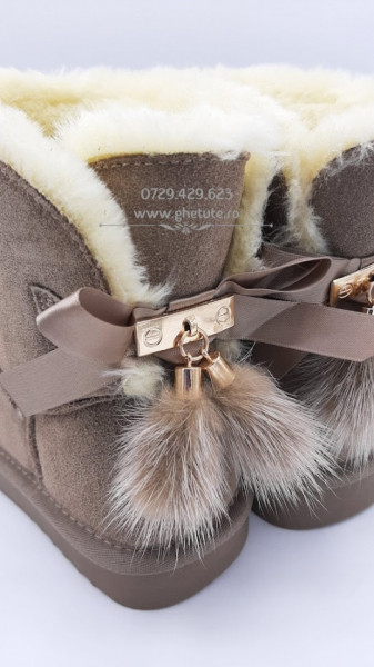 Ghete tip UGG - fluffy sand, nr.36 - Img 5