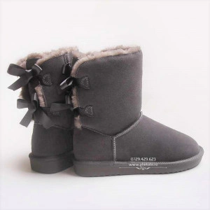 Cizme tip UGG - doua fundite gri