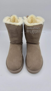Cizme tip UGG - doua fundite, sand