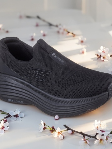 Pantofi dama sport Skechers®- Max Cushioning Endeavour 1 129481 BBK
