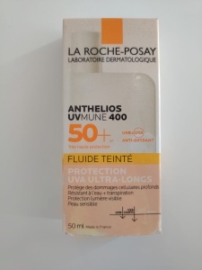 La Roche-Posay Anthelios 400 Tinted Fluid SPF50 - Crema fluida de protectie solara cu nuanta 50ml (ambalaj deteriorat) - Img 2