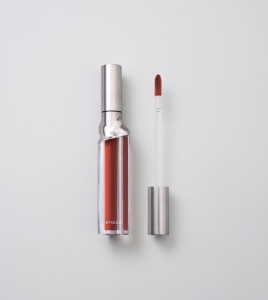 Byredo Liquid Lipstick Vinyl - Ruj lichid cu finisaj glossy 4ml - Img 2