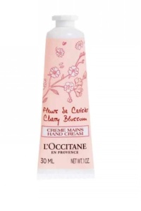 L'Occitane Cherry Blossom - Crema pentru maini cu flori de cires - 30ml