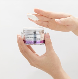 VT COSMETICS -Reedle Shot Lifting Face Cream - Crema pentru fata cu efect de lifting si fermitate - 50ml - Img 2