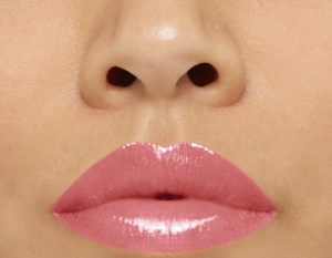 L'Oreal Paris Color Riche, 642 woke like this makeup -Ruj hidratant cu omega 3 si viamina E 4 g - Img 3