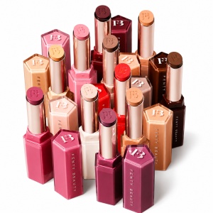 FENTY BEAUTY Gloss Bomb Stix Gloss Stick - Luciu de buze tip gloss 3.6gr