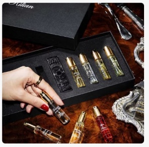Kilian Paris set discovery 8 sticlute de 7,5 ml, apa de parfum pentru femei - Img 3