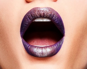 Kit ruj si fard de buze Maybelline New York Python Metallic Lip Kit, 35 valiant, 12 g - Img 4