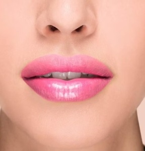 Ruj L'Oréal Paris Color Riche Color Riche Plump & Shine, 106 Pitaya, 38 g - Img 3