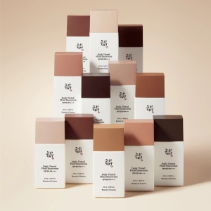 Beauty Of Joseon Daily Tinted Fluid Sunscreen SPF30 - Protecție solara SPF30 PA+++ cu filtre minerale 50ml