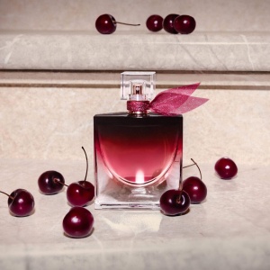 Lancome La Vie este Belle VERY CHERRY - apa de parfum 30 ml - Img 3