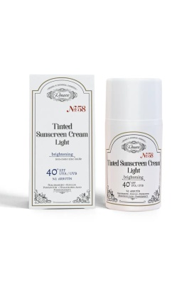 Cremă nuanțatoare Light cu protecție solară SPF 40+