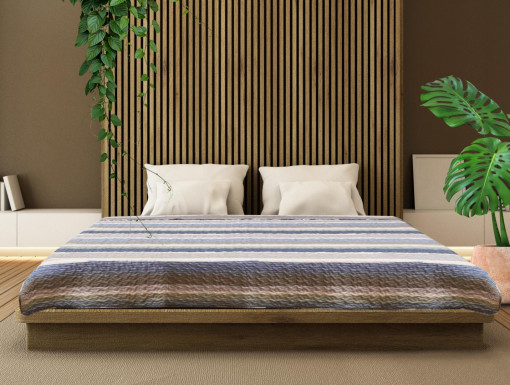 Cuvertura matlasata king size 200x220 cm, Microfibra 70 GSM cu umplutura din Poliester 200 GSM, Stripes - Img 2