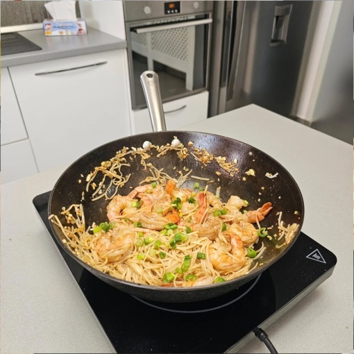 Tigaie Wok din fonta usoara tip fagure, maner din inox, baza inductie, diametru 28 cm, OTI - Img 2