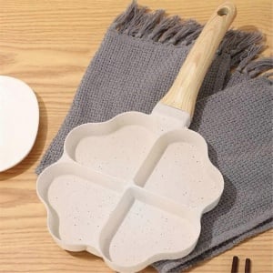 Tigaie cu 4 compartimente in forma de inima, acoperire ceramica, baza inductie