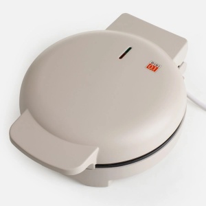 Aparat pentru facut Vafe, putere 1000 W, placi antiaderente - Img 1