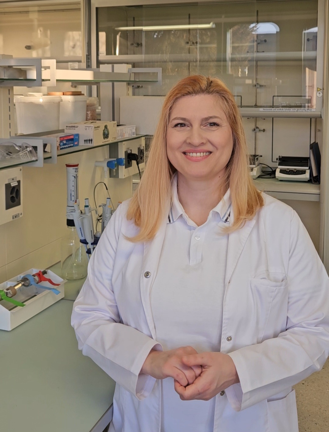 Simona Bișboacă - Expert ISO Cercetare Propolis