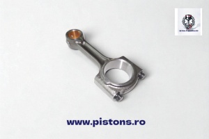 Biela motor Kubota D722