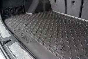 Hyundai i20 hečbek 2020->/ gornji nivo podesivog poda - Img 2