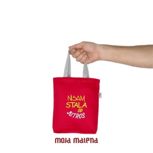 051010119-Ceger-za-knjigu-Crveni-vez-Nisam-Stala-Hand-yw.png