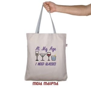 Veliki-ceger-Beige-vez-Glasses-Hand-mc