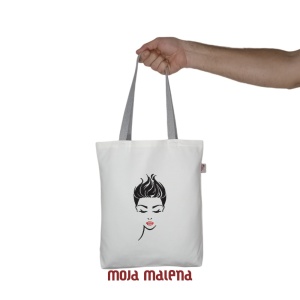 Srednji-ceger-Beli-vez-DevojkaKratkaKosa-Hand-BRW