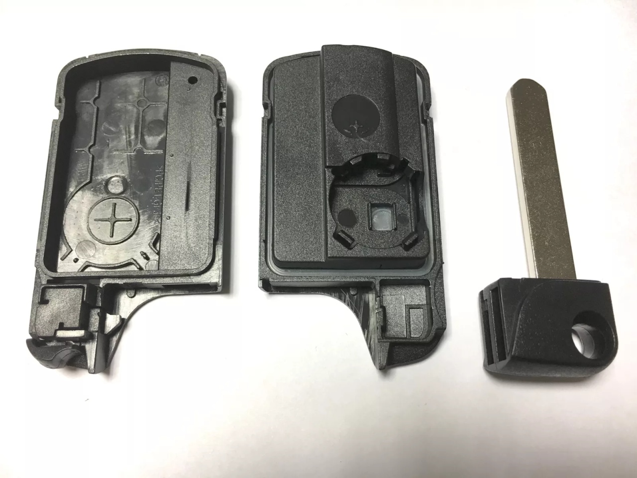 Carcasa cheie auto Techstar 3 butoane compatibila Honda Accord, Civic, CR-V, HR-V – proximity, lama HON66 - 3 | YEO