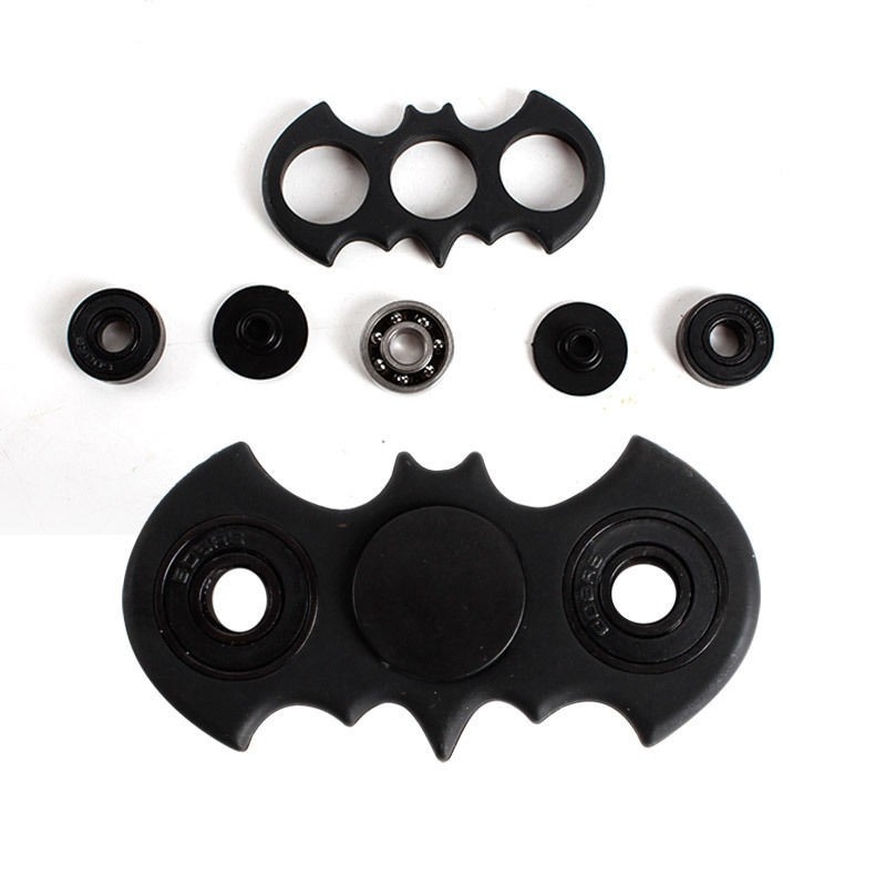 Jucarie Fidget Spinner Batman culoare Negru Lucios, Inlatura Stresul - 2 | YEO