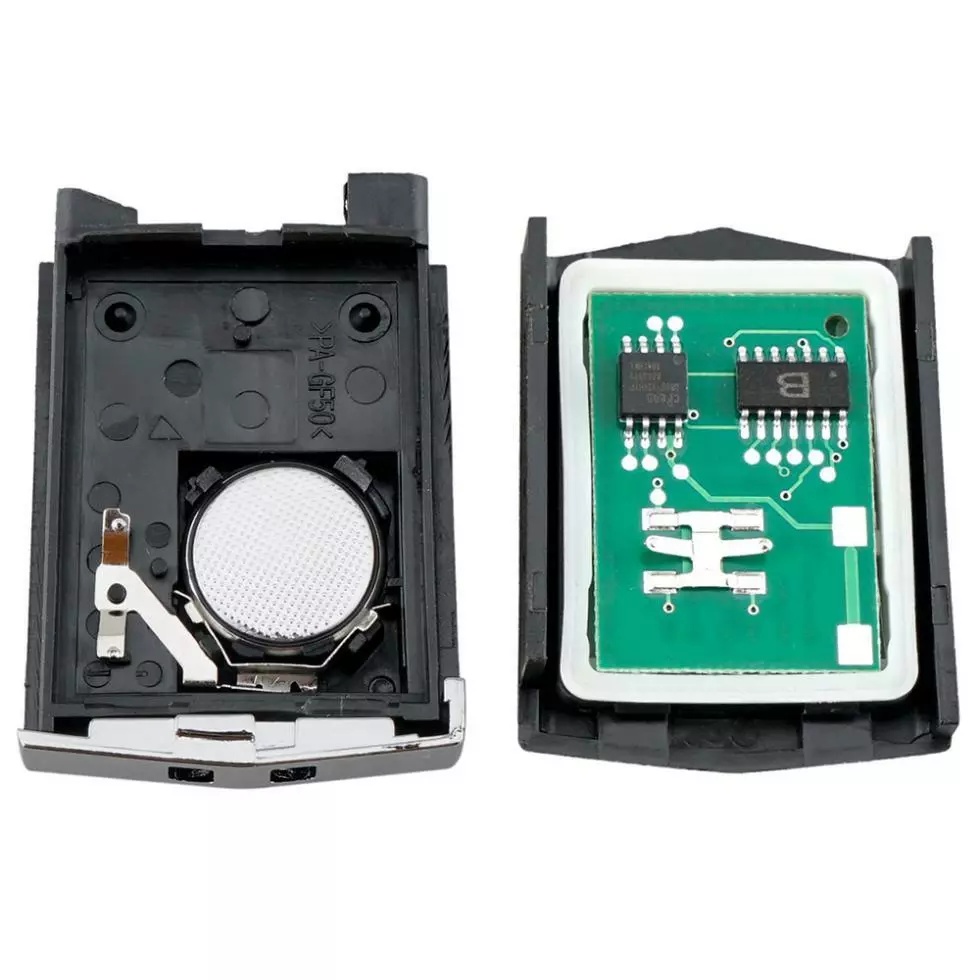 Carcasa Cheie Auto Completa tip Briceag Techstar, cu 3 Butoane, 433MHz, SKE126-01, Cip ID63 80bit – Compatibila Mazda 2, 3, 5, 6, 8, Baterie inclusa - 2 | YEO