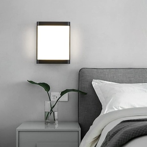 aplică LED Techstar EX10 negru montata pe perete alb exterior