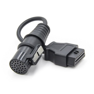 Adaptor diagnostic Iveco, mufă rotundă 30 pini la conector OBD2, vedere laterală