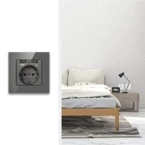Priza cu USB gri montata in perete living modern