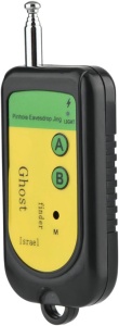 Detector RF Techstar cu antena telescopica si indicator vizual pentru intensitatea semnalului