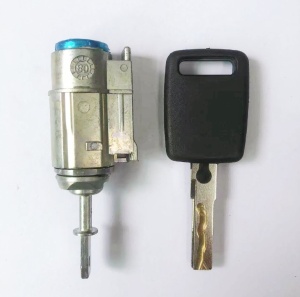 Butuc yala cilindru usa stanga fata cu cheie Techstar, compatibil Audi A6 C5 (1997–2005), cod OE 4B0837217 / 4B0837217A - Img 7
