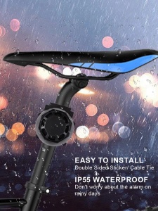 Alarma antifurt Techstar montata pe motocicleta utilizare nocturna