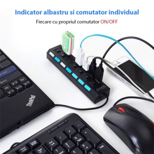 Hub USB Techstar HUBA55 conectat la laptop cu mouse si tastatura