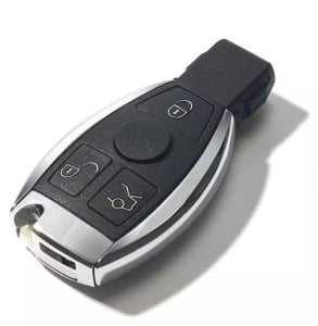 Cheie auto briceag Mercedes 3 butoane forma ovala