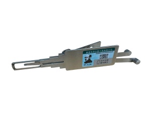 Decodor unealta auto Lishi HU56 in utilizare, deblocare usa si portbagaj
