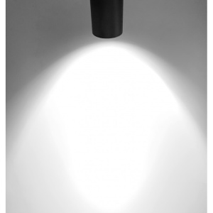 proiector LED Techstar negru iluminat pornit vedere frontala