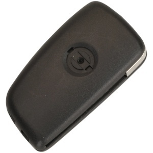 Carcasa cheie auto pliabila Techstar compatibila cu Nissan Qashqai, Juke, Sunny, 3 butoane, buton HOLD portbagaj, lama inclusa, fara electronica, vedere spate