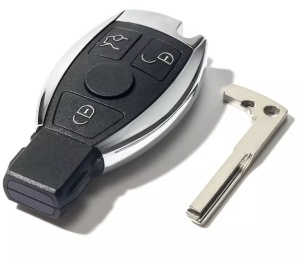 Cheie briceag Mercedes cu lamela si carcasa inclusa