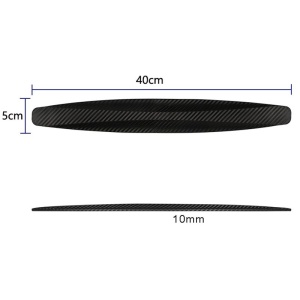 Dimensiuni banda protectie auto universala din cauciuc 40cm x 3.4cm aspect fibra de carbon