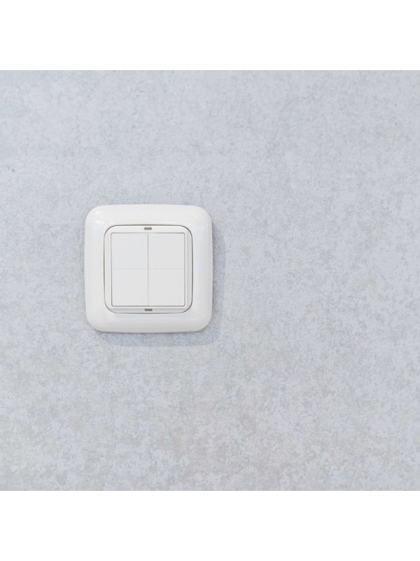 Resigilat Comutator de perete Shelly BLU Wall Switch 4 + rama Busch-Jaeger - Img 3