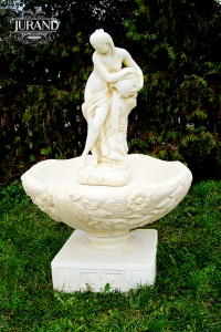Fantana Venus turnand Apa