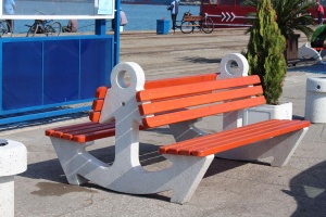 Banca din Mozaic spalat si Lemn/Cherestea - pin (molid), Model 9